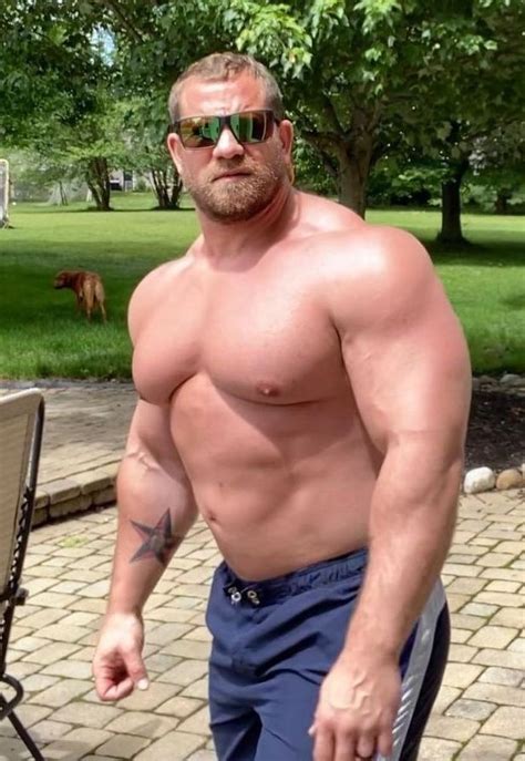 beefy men porn|Beefy Men Gay Porn Videos .